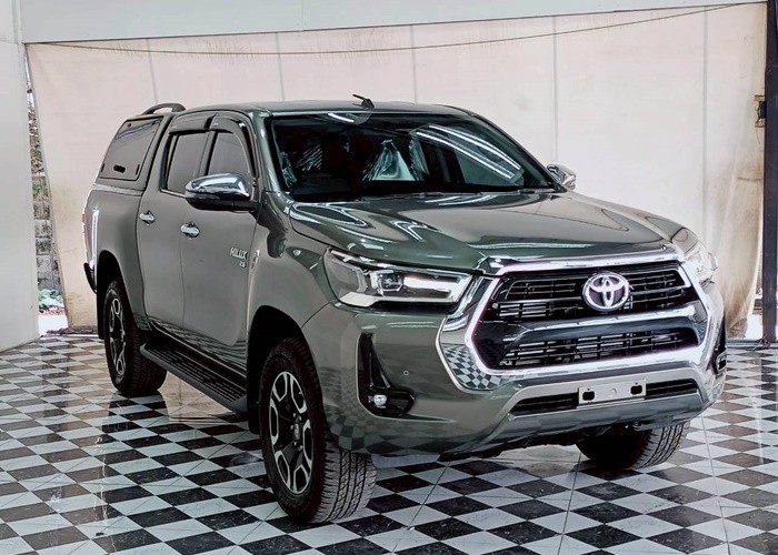 Used 7
                    TOYOTA
                     for Sale Image