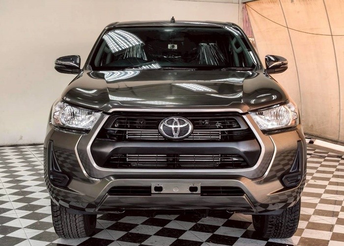 Used 7
                    TOYOTA
                     for Sale Image
