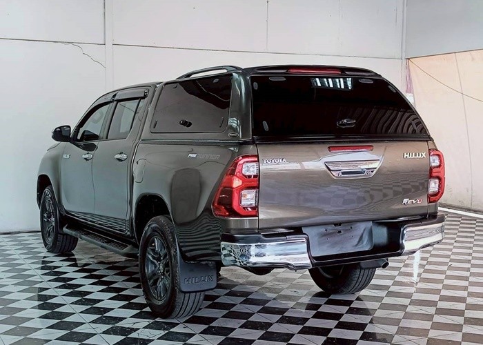 Used 7
                    TOYOTA
                     for Sale Image