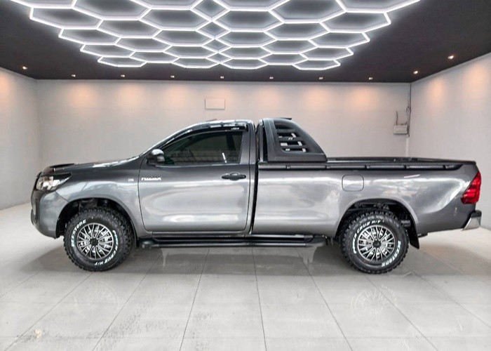 Used 5
                    TOYOTA
                     for Sale Image