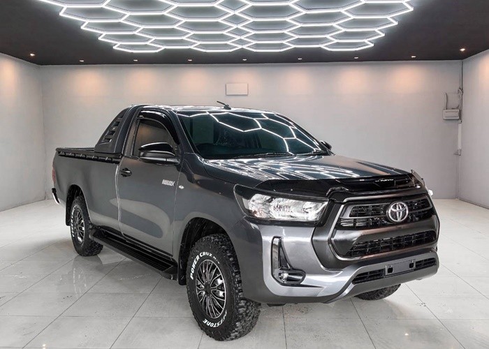 Used 5
                    TOYOTA
                     for Sale Image