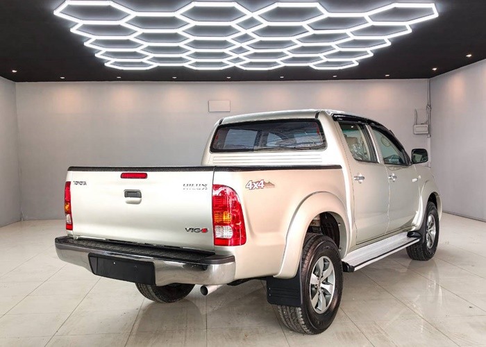 Used 7
                    TOYOTA
                     for Sale Image