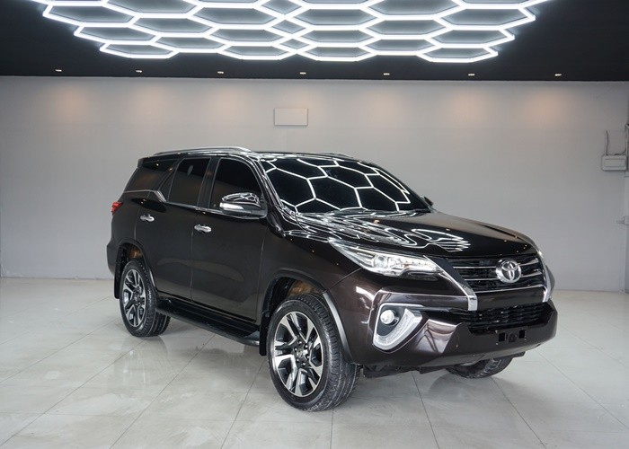 Used 10
                    TOYOTA
                     for Sale Image