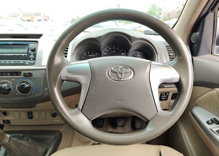 Used 5
                    TOYOTA
                     for Sale Image