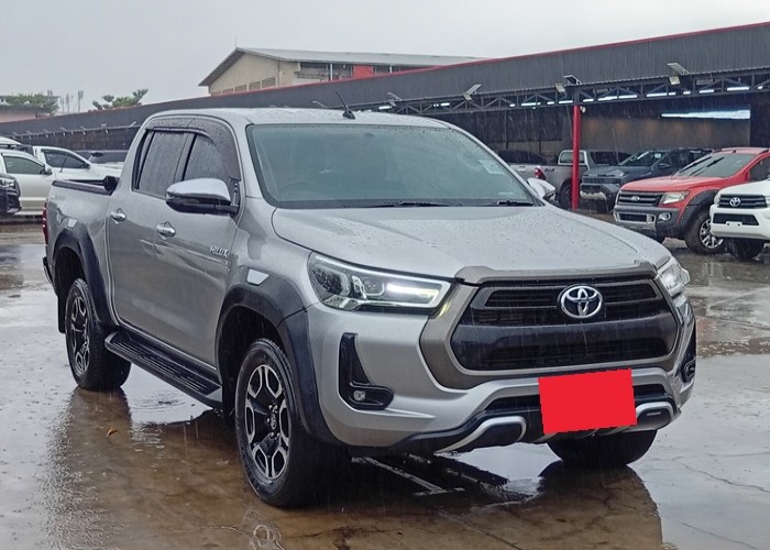 Used 9
                    TOYOTA
                     for Sale Image