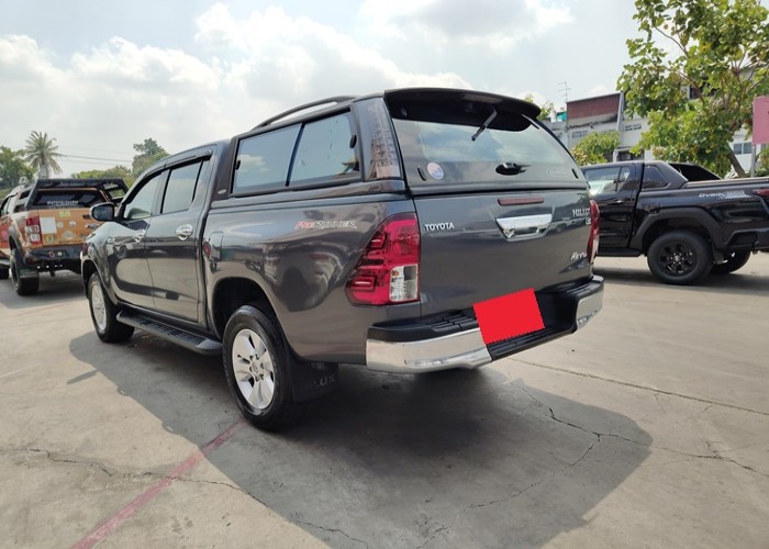 Used 12
                    TOYOTA
                     for Sale Image