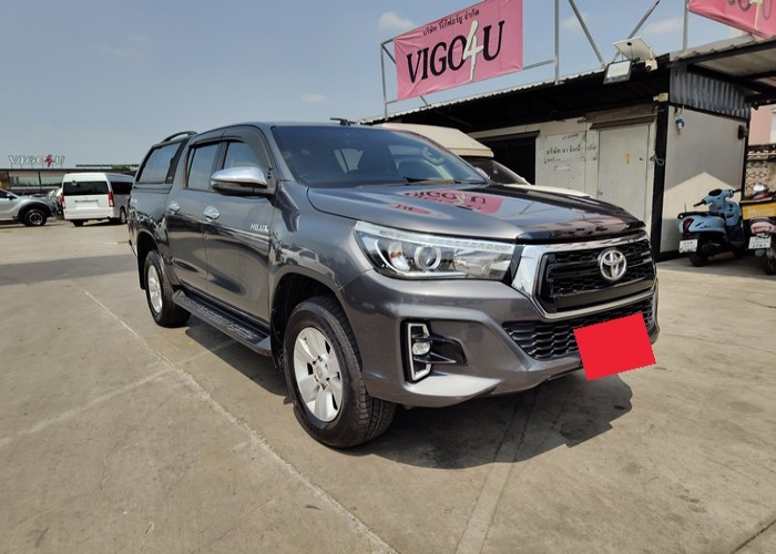Used 12
                    TOYOTA
                     for Sale Image