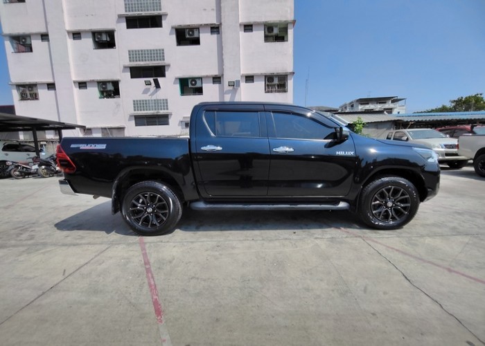 Used 9
                    TOYOTA
                     for Sale Image