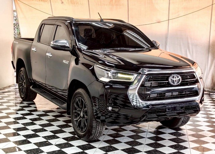 Used 9
                    TOYOTA
                     for Sale Image