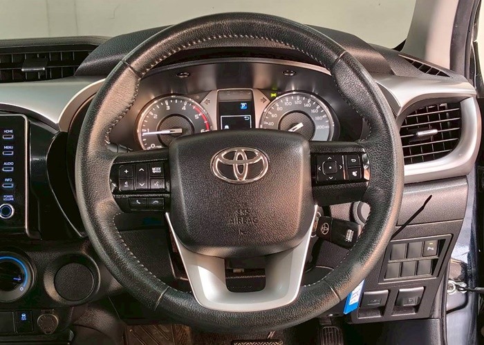 Used 9
                    TOYOTA
                     for Sale Image
