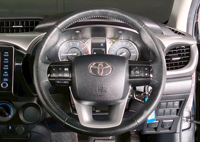 Used 9
                    TOYOTA
                     for Sale Image