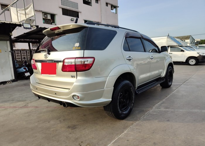 Used 8
                    TOYOTA
                     for Sale Image