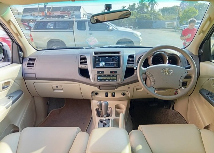 Used 7
                    TOYOTA
                     for Sale Image