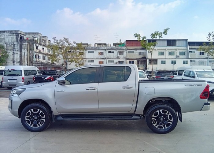 Used 11
                    TOYOTA
                     for Sale Image