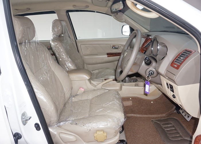 Used 12
                    TOYOTA
                     for Sale Image