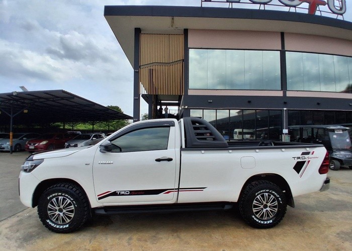 Used 12
                    TOYOTA
                     for Sale Image