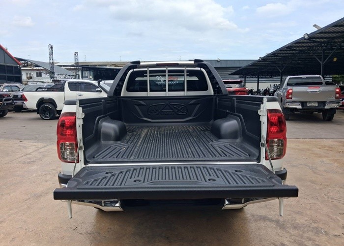 Used 12
                    TOYOTA
                     for Sale Image