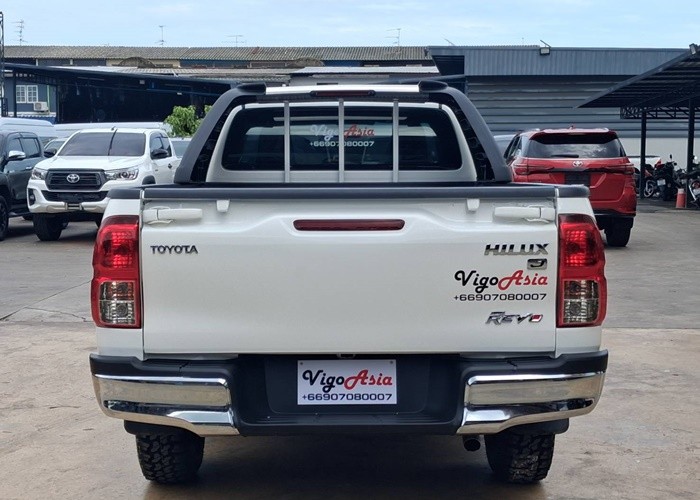 Used 12
                    TOYOTA
                     for Sale Image