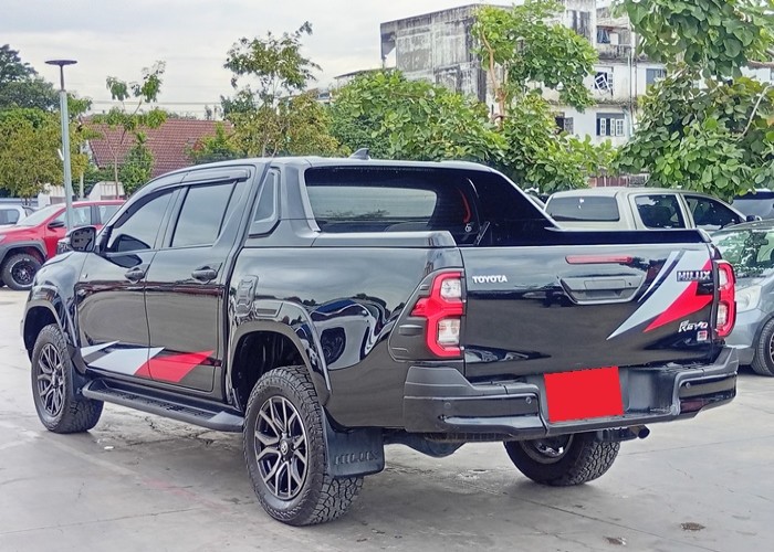 Used 5
                    TOYOTA
                     for Sale Image