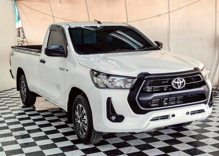 Used 7
                    TOYOTA
                     for Sale Image