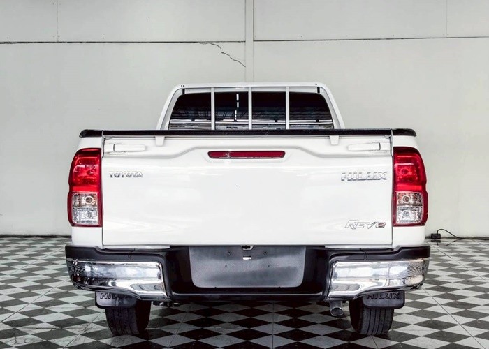 Used 7
                    TOYOTA
                     for Sale Image