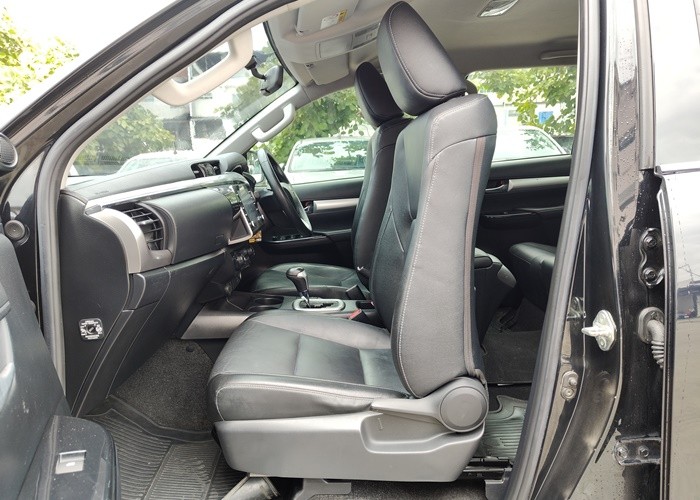 Used 11
                    TOYOTA
                     for Sale Image