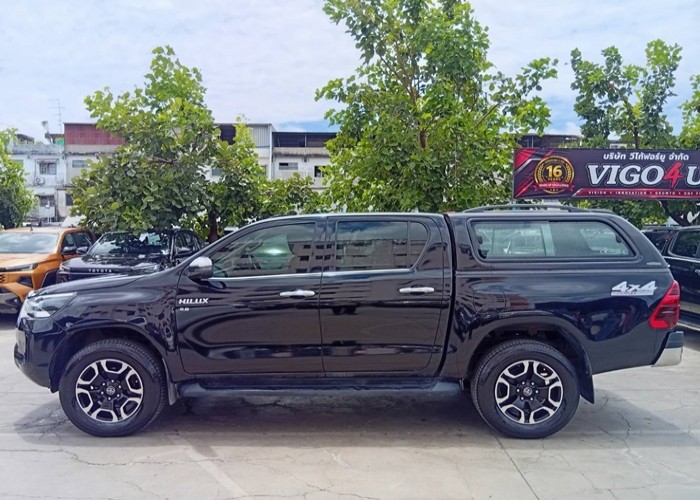 Used 11
                    TOYOTA
                     for Sale Image