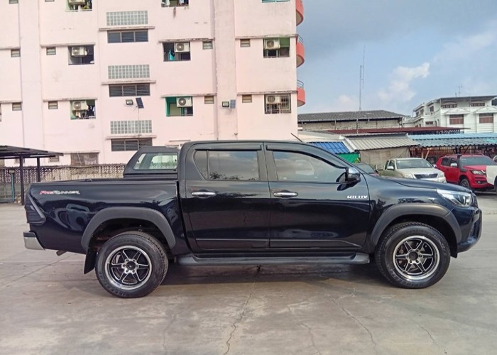 Used 8
                    TOYOTA
                     for Sale Image