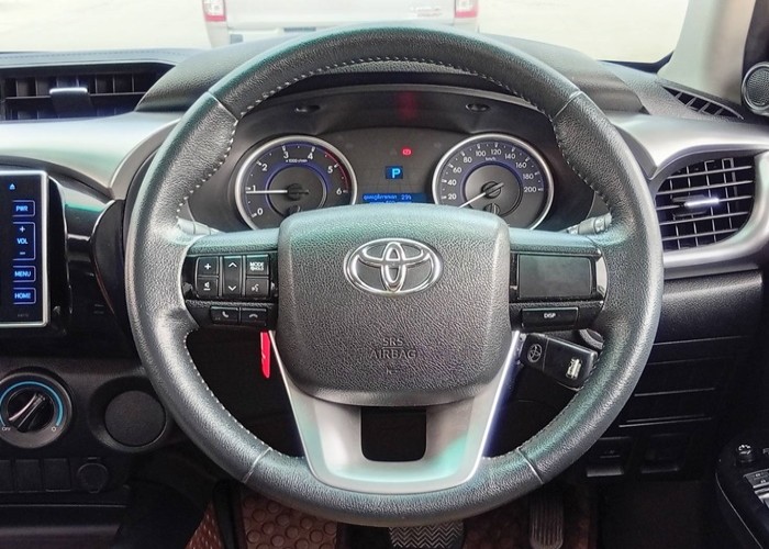 Used 8
                    TOYOTA
                     for Sale Image
