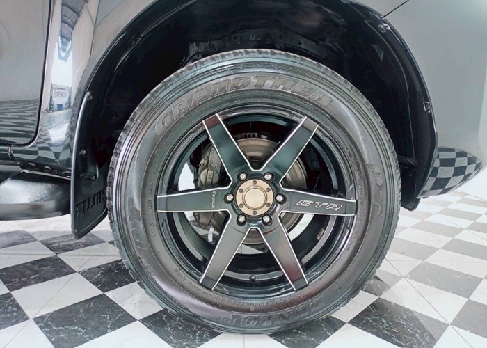 Used 4
                    TOYOTA
                     for Sale Image