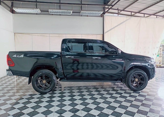 Used 4
                    TOYOTA
                     for Sale Image