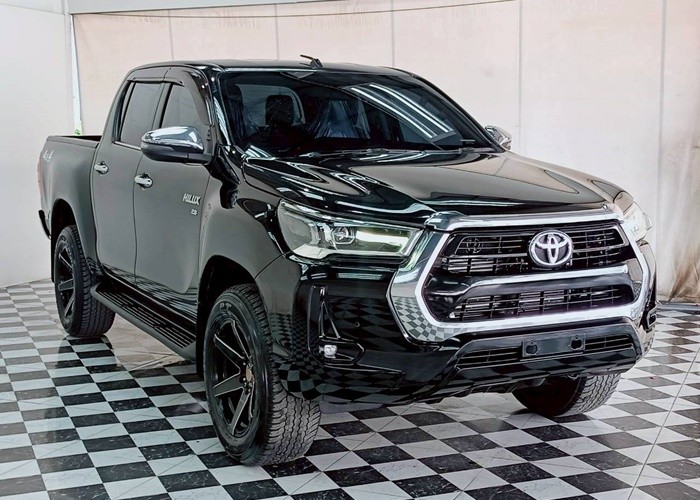 Used 4
                    TOYOTA
                     for Sale Image