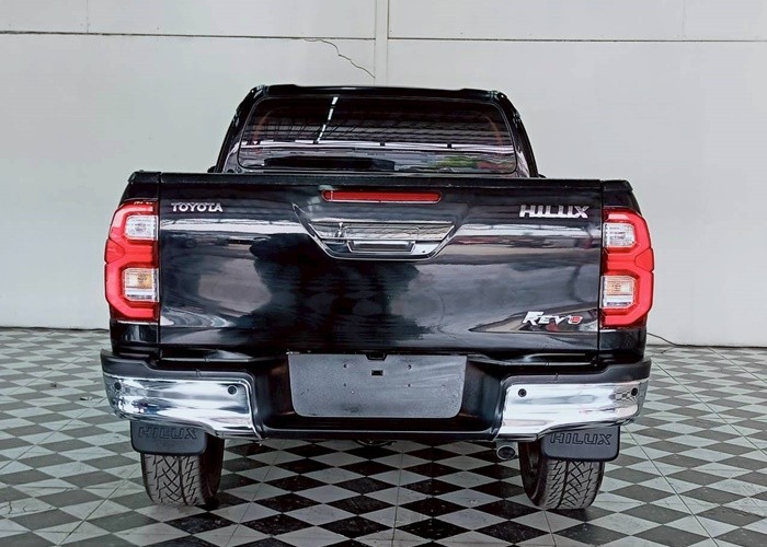 Used 8
                    TOYOTA
                     for Sale Image