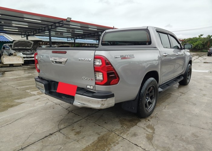 Used 6
                    TOYOTA
                     for Sale Image