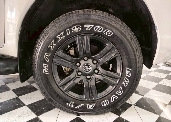 Used 3
                    TOYOTA
                     for Sale Image