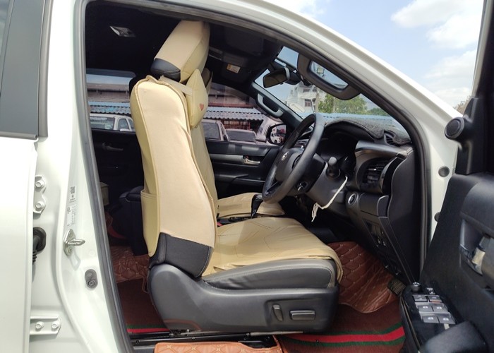 Used 6
                    TOYOTA
                     for Sale Image