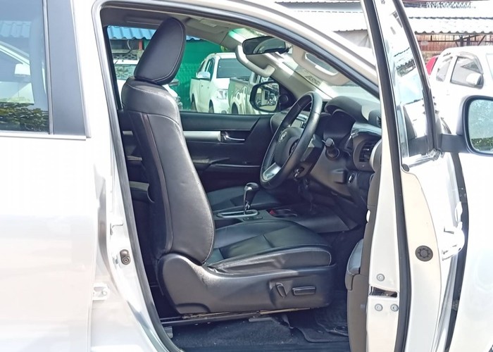 Used 4
                    TOYOTA
                     for Sale Image