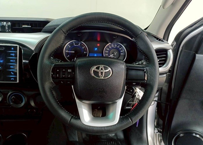 Used 8
                    TOYOTA
                     for Sale Image