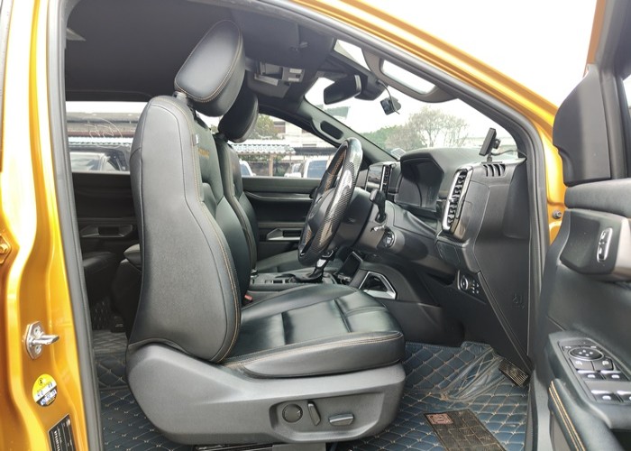 Used 8
                    FORD
                     for Sale Image