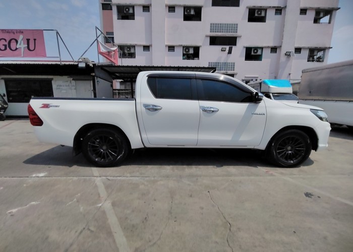 Used 3
                    TOYOTA
                     for Sale Image