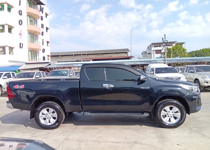 Used 10
                    TOYOTA
                     for Sale Image