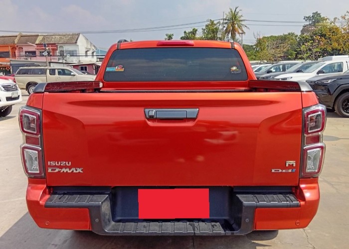 Used 1
                    ISUZU
                     for Sale Image