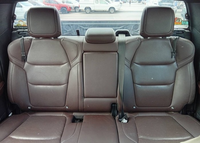 Used 1
                    ISUZU
                     for Sale Image