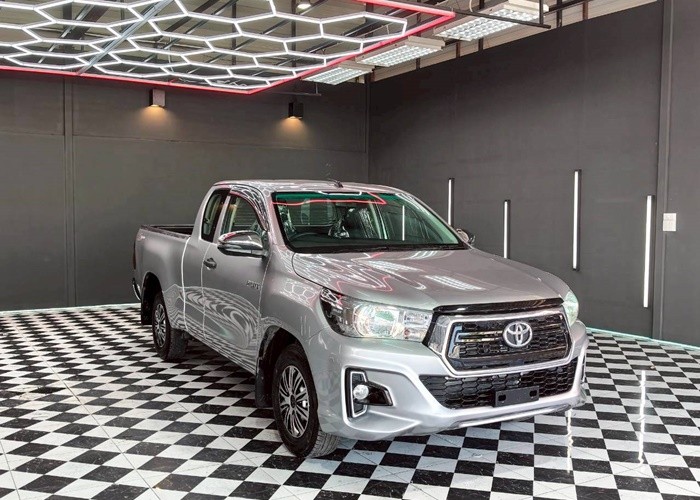 Used 7
                    TOYOTA
                     for Sale Image
