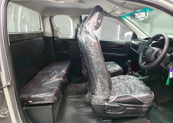 Used 7
                    TOYOTA
                     for Sale Image