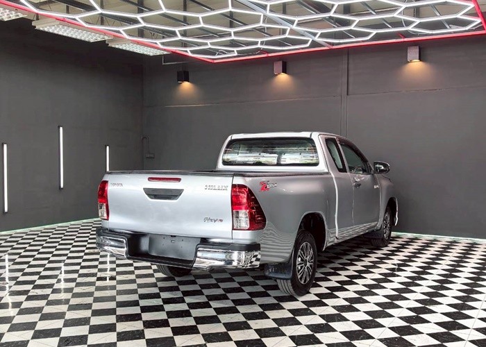 Used 7
                    TOYOTA
                     for Sale Image