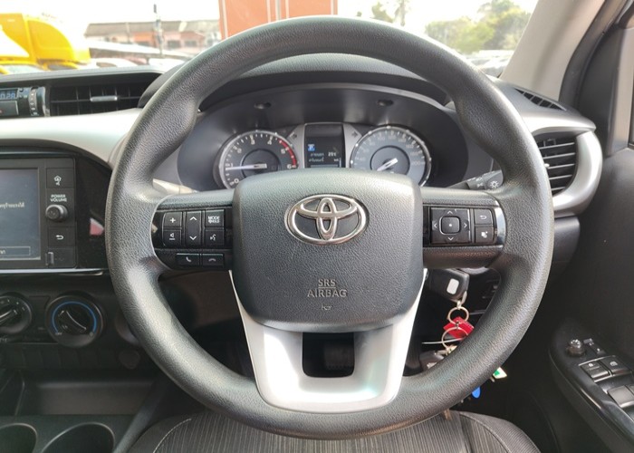 Used 12
                    TOYOTA
                     for Sale Image