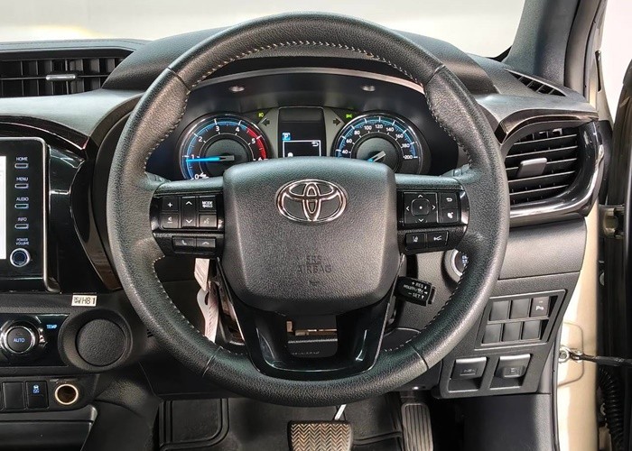 Used 12
                    TOYOTA
                     for Sale Image