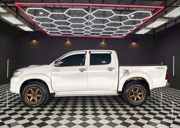 Used 12
                    TOYOTA
                     for Sale Image