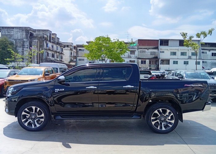 Used 7
                    TOYOTA
                     for Sale Image